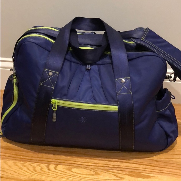 athleta duffle bag